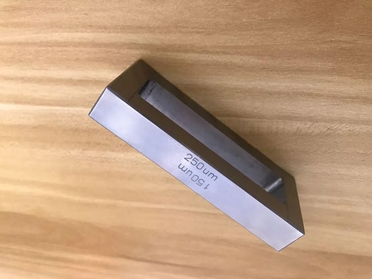 Applicateur de film humide à quatre côtés de haute précision for la préparation du revêtement | Grattoir à encre(100-200-300-400um)